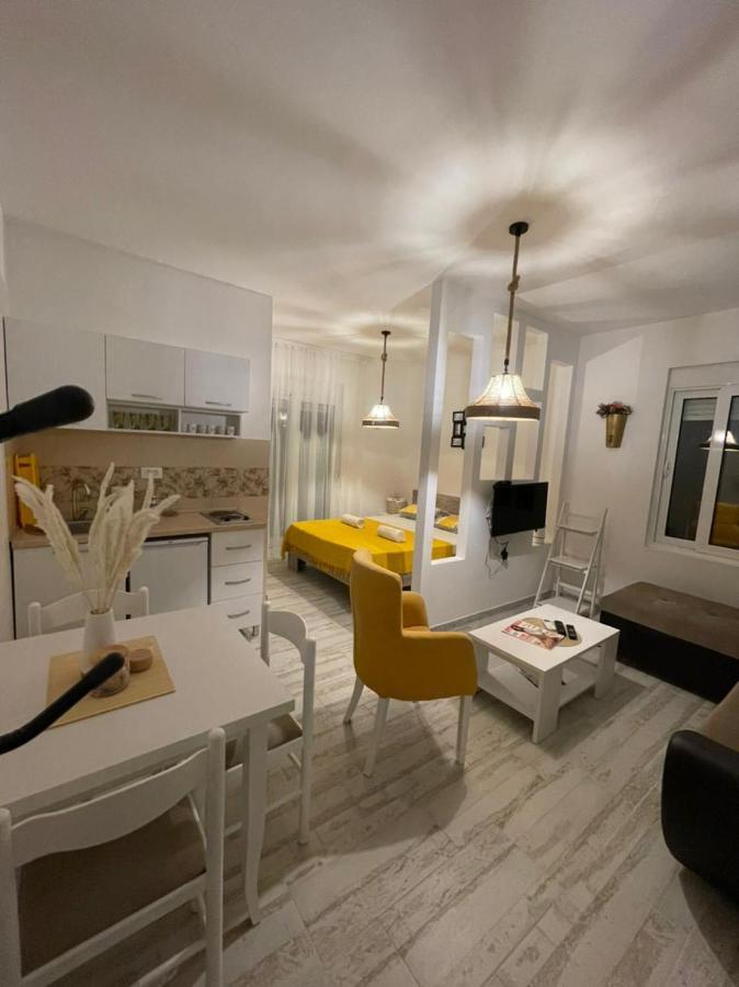 Apartments Tina Utjeha Luaran gambar